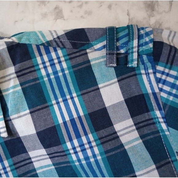 2 Button Up Shirts Long Sleeve Short Sleeve Size 14-16 - Picture 11 of 13